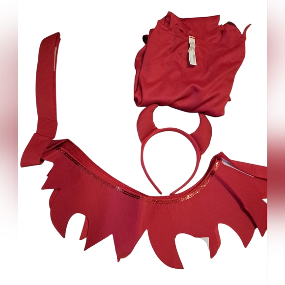 Amscan Devious Devil Girl's Costume - Picture 3 of 3